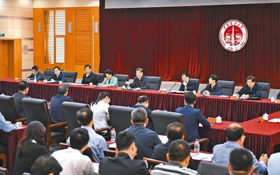 5月3日,中共中央总书记、国家主席、中央军委主席习近平来到中国政法大学考察。这是习近平同中国政法大学师生和首都法学专家、法治工作者代表、高校负责同志座谈。新华社记者 李学仁摄